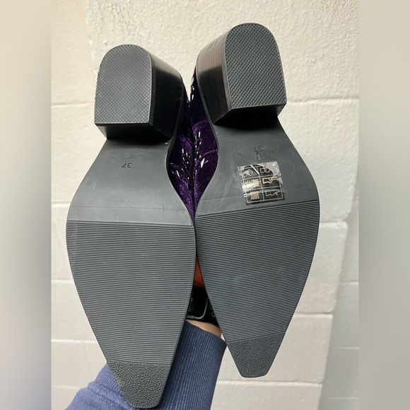 Studded Purple Velvet Women's Boots. 37 - Picture 6 of 8